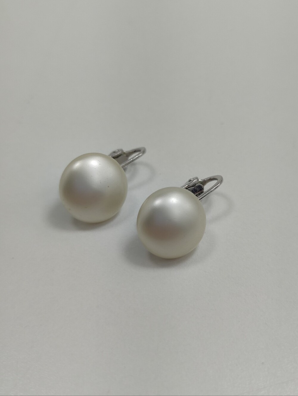 Vintage Crown Trifari Faux Pearl Button Clip-On Earrings Signed Designer Jewelry